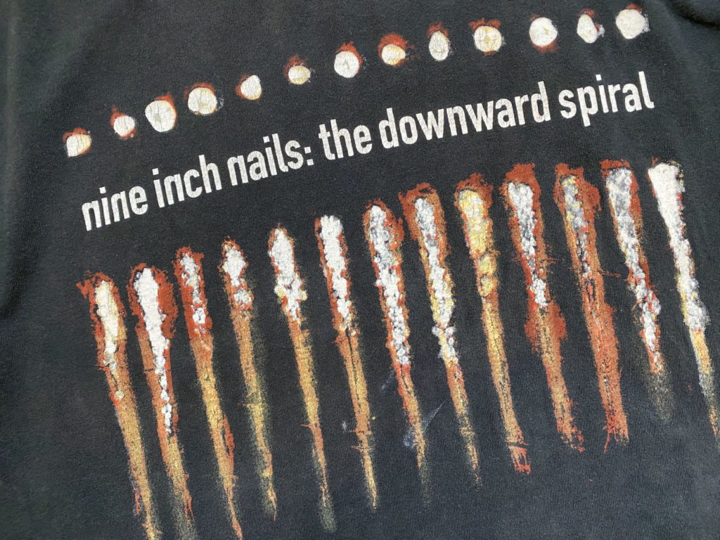 nine inch nails downward Tシャツ vintage