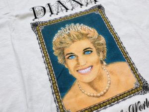 IDLES　ダイアナ妃デザインTシャツ　Lサイズ m88841808900_1.jpg?1725862468